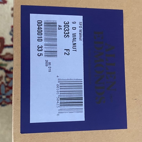 Allen Edmonds Penny Loafers, Walnut, #9D, Brand new w/Box